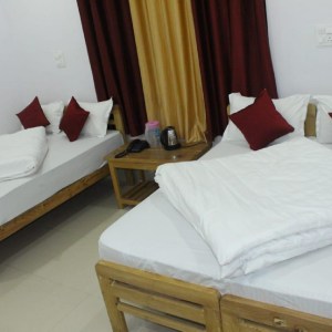 Krishna Hospitality Hotel Barkot
